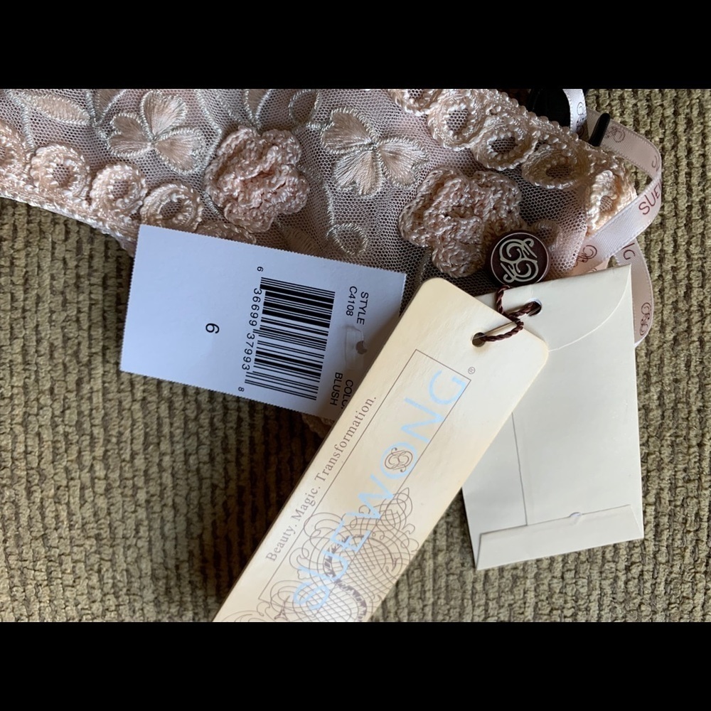 NWT Bloomingdales Maxi Size 6 in Blush - Picture 3 of 4